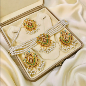 Bangles-125 (Golden)